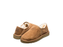 Load image into Gallery viewer, SALE. CLASSIC ugg shoes.