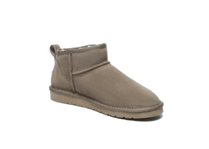 SALE. ULTRA MINI ugg boots