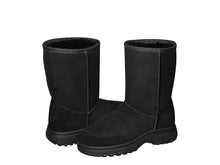 Load image into Gallery viewer, SALE. ALPINE CLASSIC SHORT ugg boots.