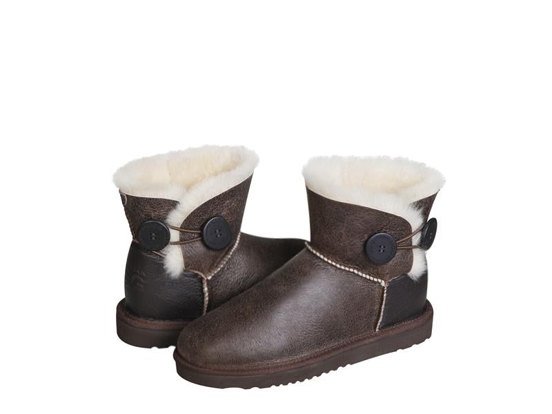 CLEARANCE. NAPPA BUTTON MINI ugg boots. NO RETURN.